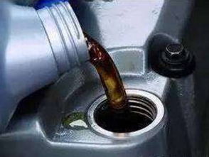 愛車燒機油尾管冒青煙？深度解析背后的元兇，起動機并非直接關聯